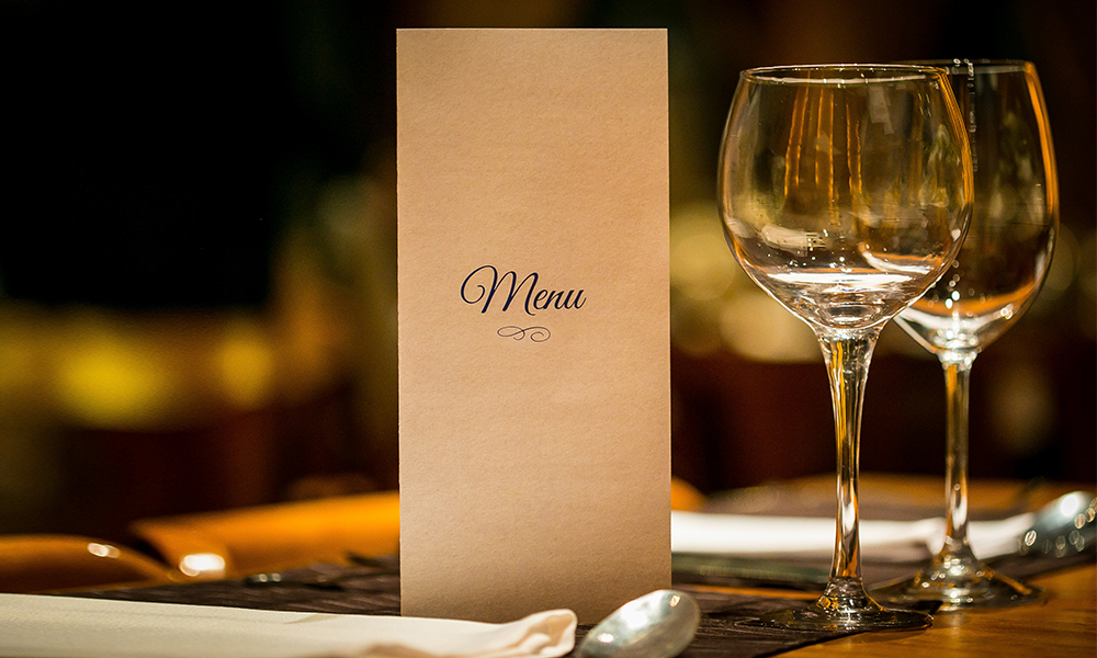 Menu da tavolo per la cena di gala