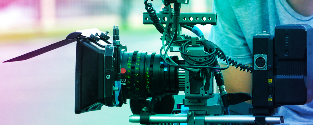 camera di regista che riprende sul set