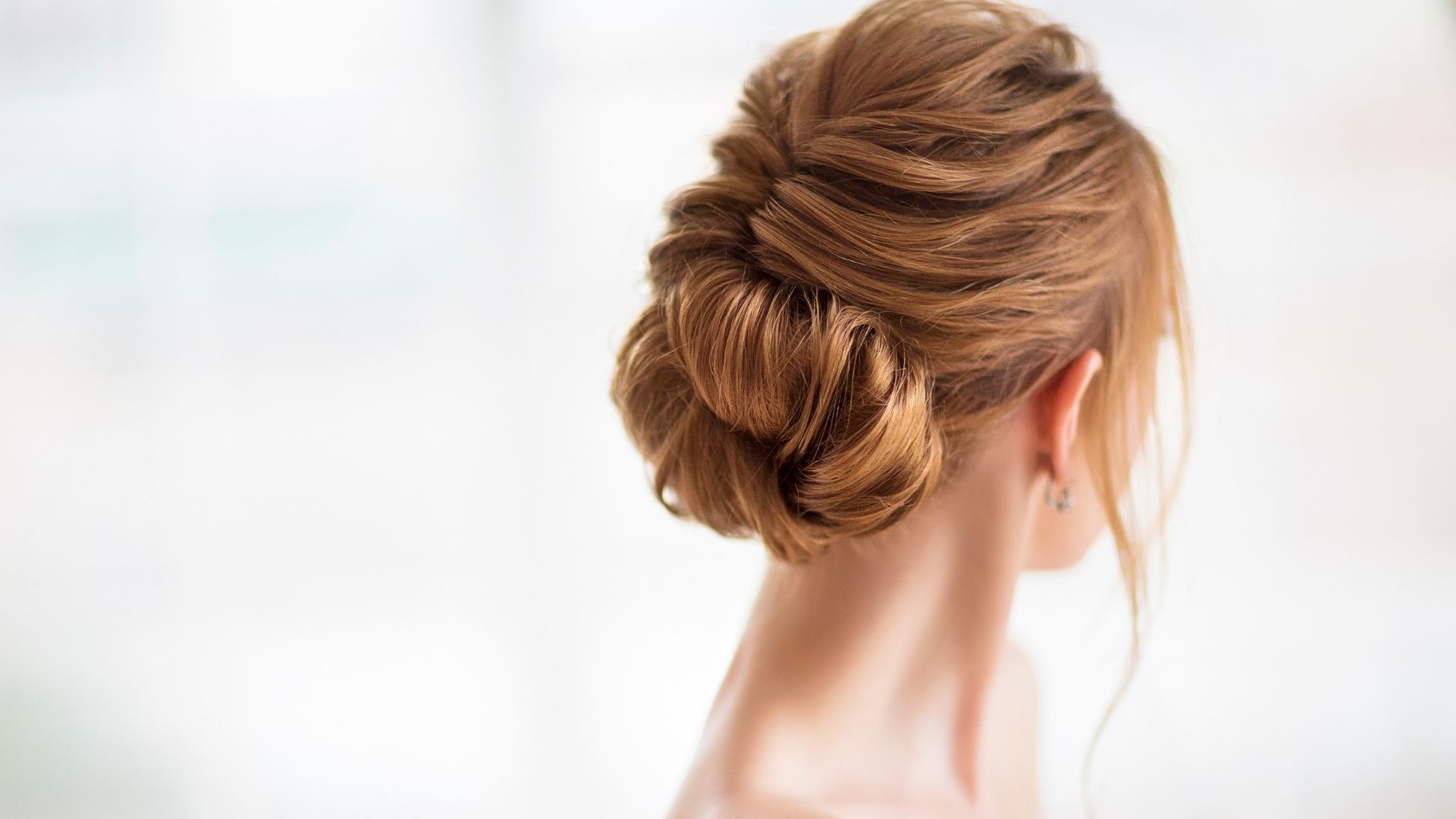 acconciatura con raccolto