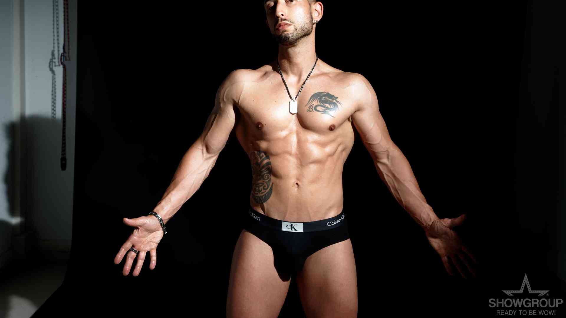 regala artista per addio al nubilato/celibato