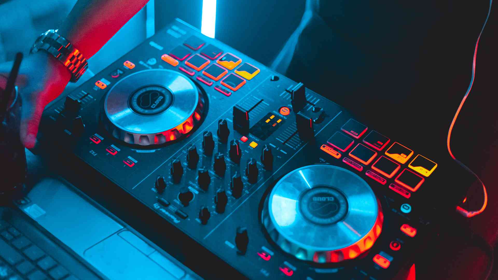 Le migliori playlist estive per DJ