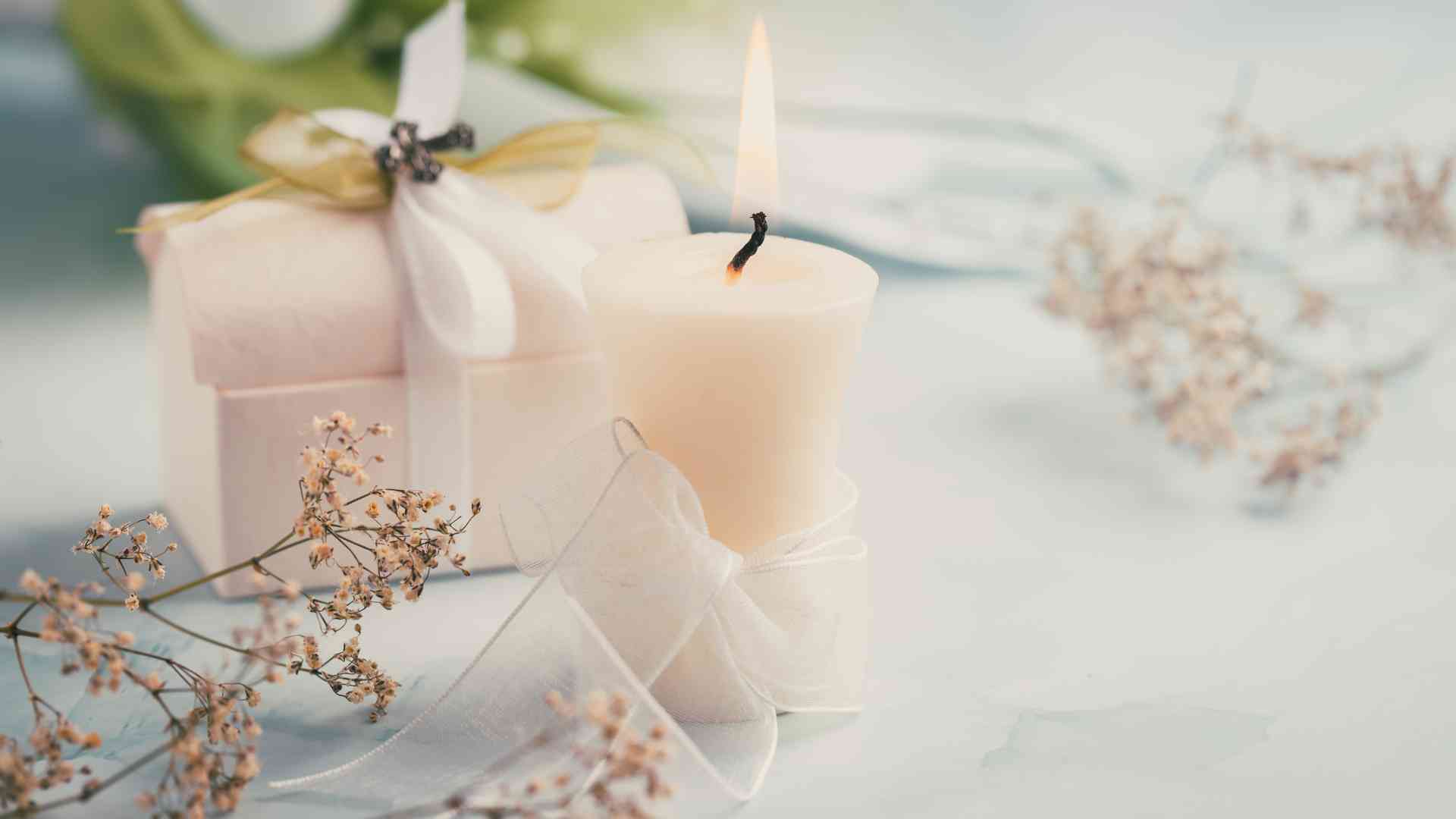 Cresima bomboniere torta invito colori Cresima bomboniere torta invito colori